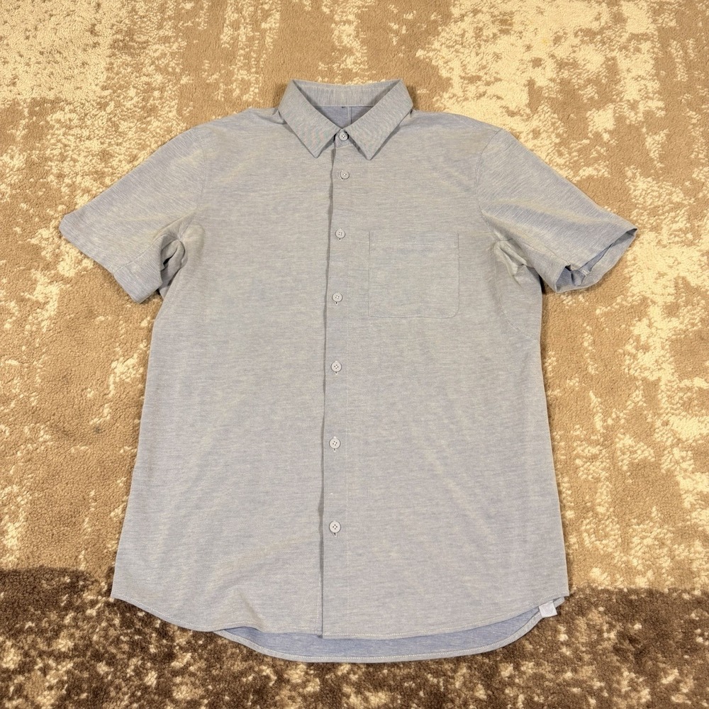 Lululemon Commission Shirt Mens Small Short Sleeve Button Up‎ Blue Technical
